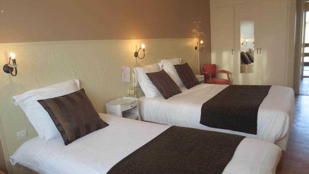 Logis L'Auberge Du Gros Silly-sur-Nied Bagian luar foto