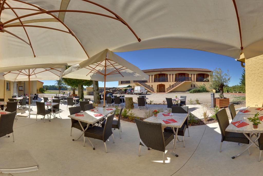 Logis L'Auberge Du Gros Silly-sur-Nied Bagian luar foto