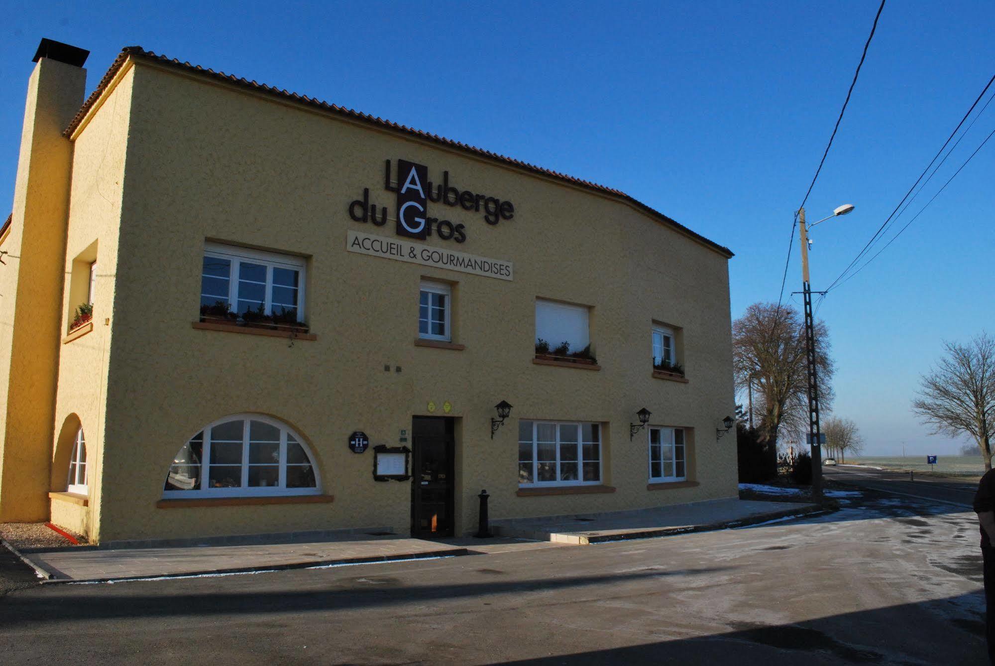 Logis L'Auberge Du Gros Silly-sur-Nied Bagian luar foto