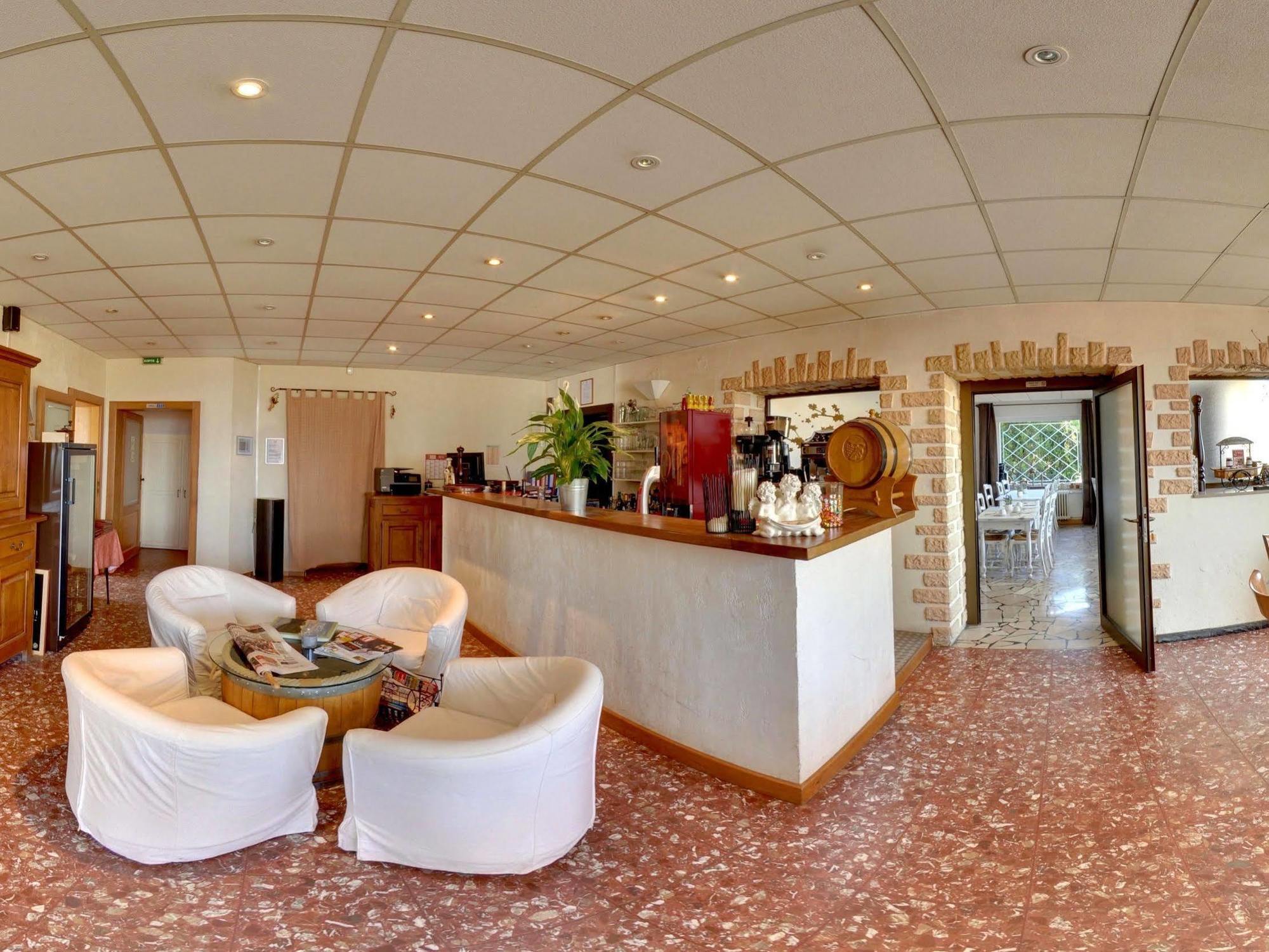 Logis L'Auberge Du Gros Silly-sur-Nied Bagian luar foto